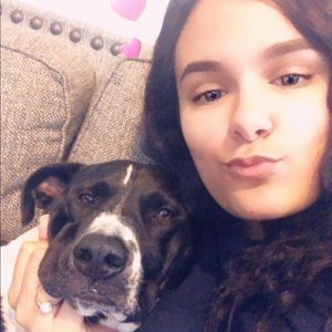 Meet your Posher, Gaby